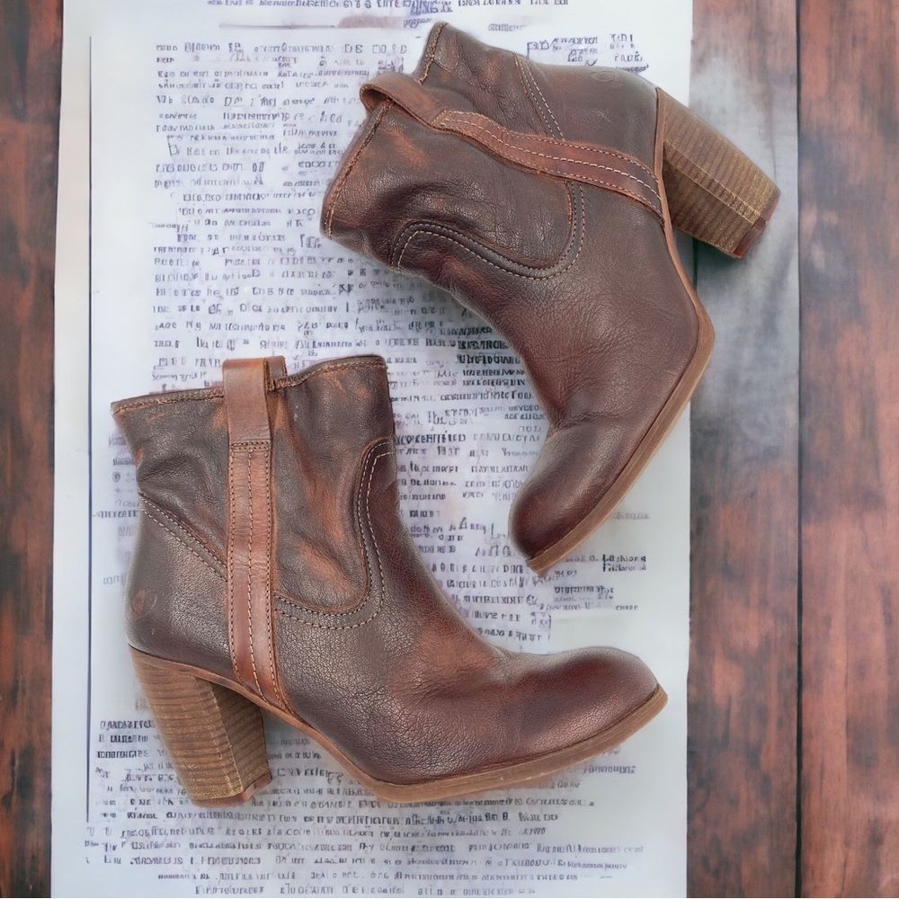 Felmini tobacco Brown Leather Western Stitching Pull Up Tabs Ankle Booties